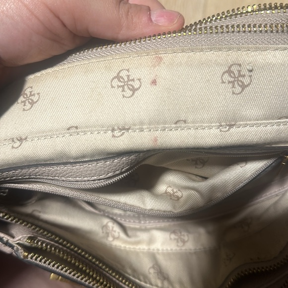 Guess Purse - Picture 3 of 3